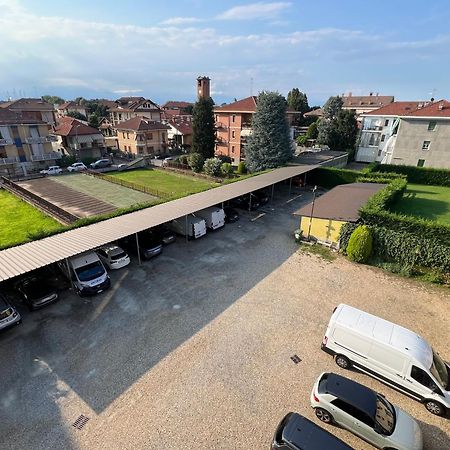 Hotel La Pace San Mauro Torinese Buitenkant foto