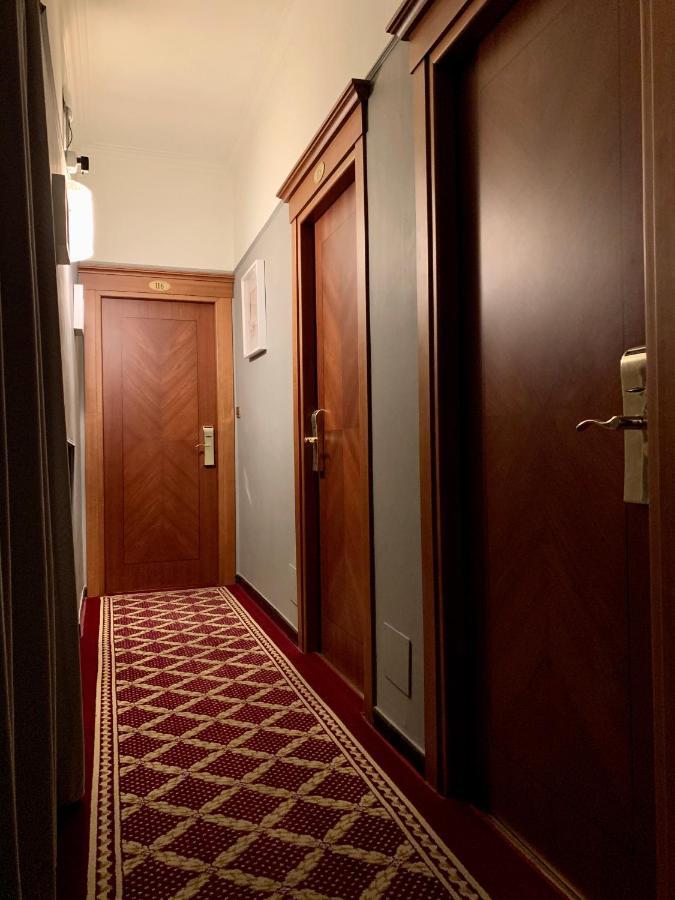 Hotel La Pace San Mauro Torinese Buitenkant foto